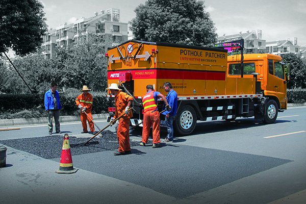 Extendedora de sello simultánea en China