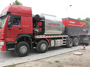  Máquina pavimentadora de asfalto con adición de fibra (4 en 1) 